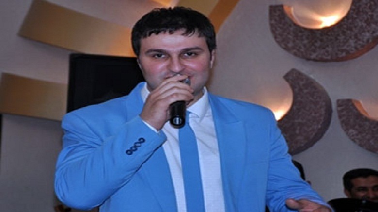 Emil Məmmədov: “Kim toy müğənnisi deyil ki?”